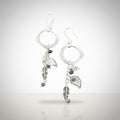 Beaten Ring With Leaf Charms Earrings In Silver Plate