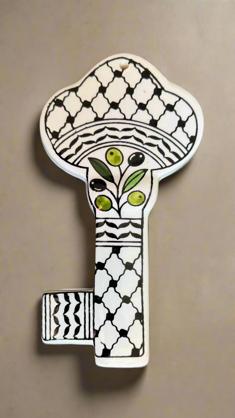 Key of Return Ceramic Wall Decor - Kufiya and Zaytoun