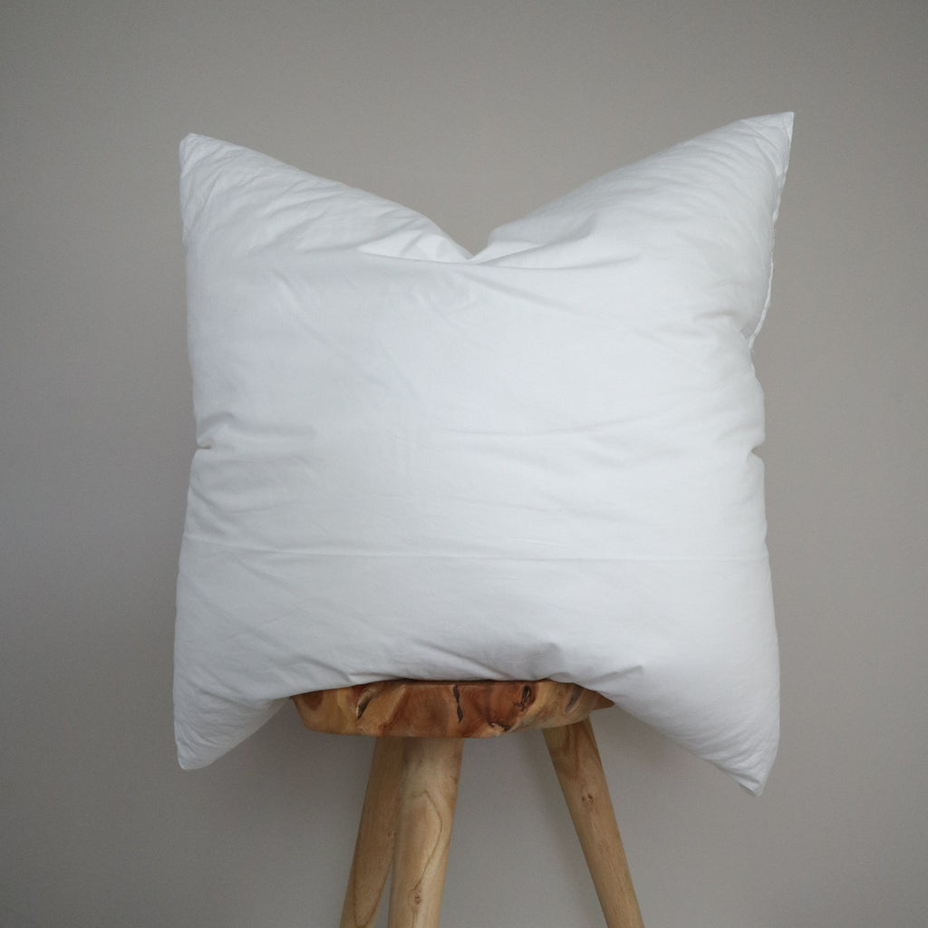 FAUX DOWN CUSHION INSERT FOR 18" X 18"