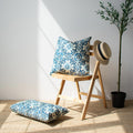 OUTDOOR PILLOW - BLUE FLORAL 20"
